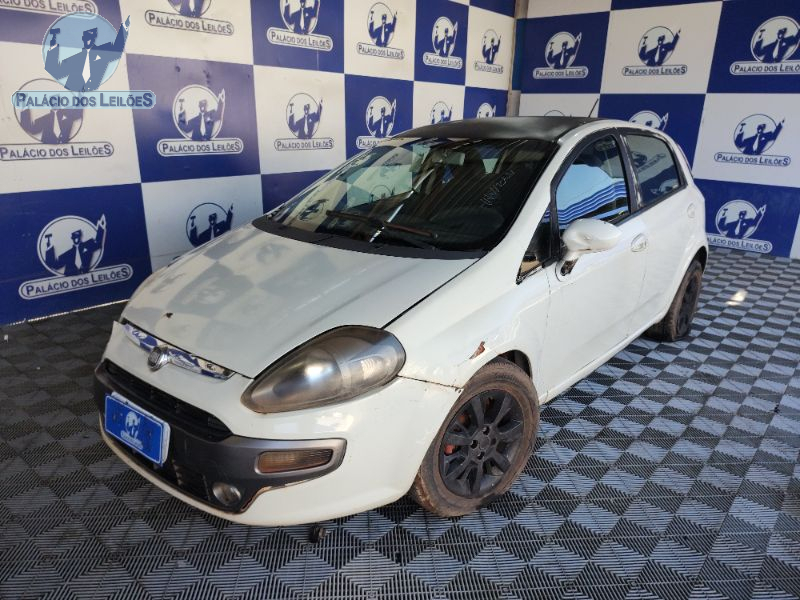 FIAT/PUNTO ATTRACTIVE 2016